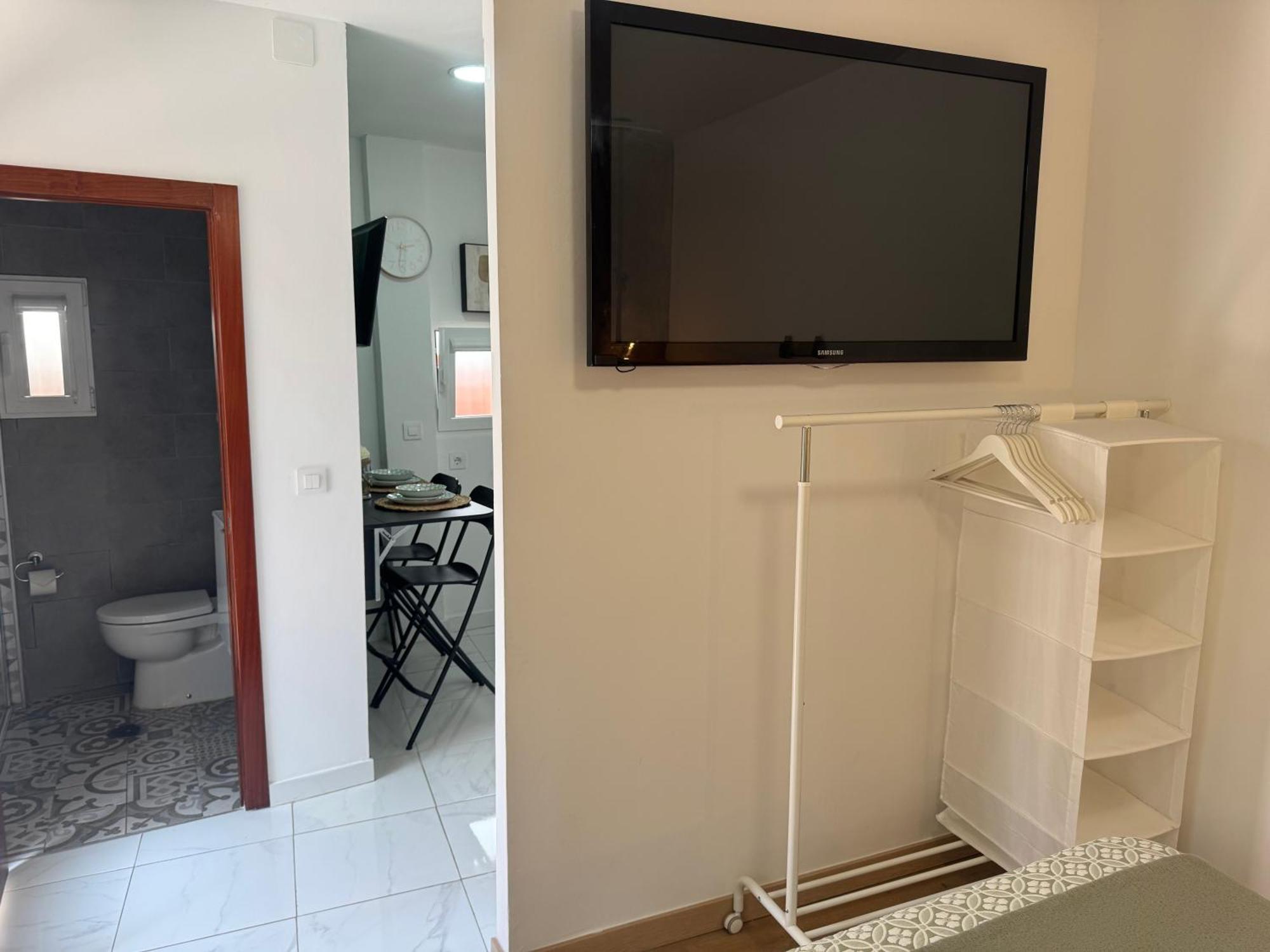 Casa Callao 16 Con Patio فيجو المظهر الخارجي الصورة